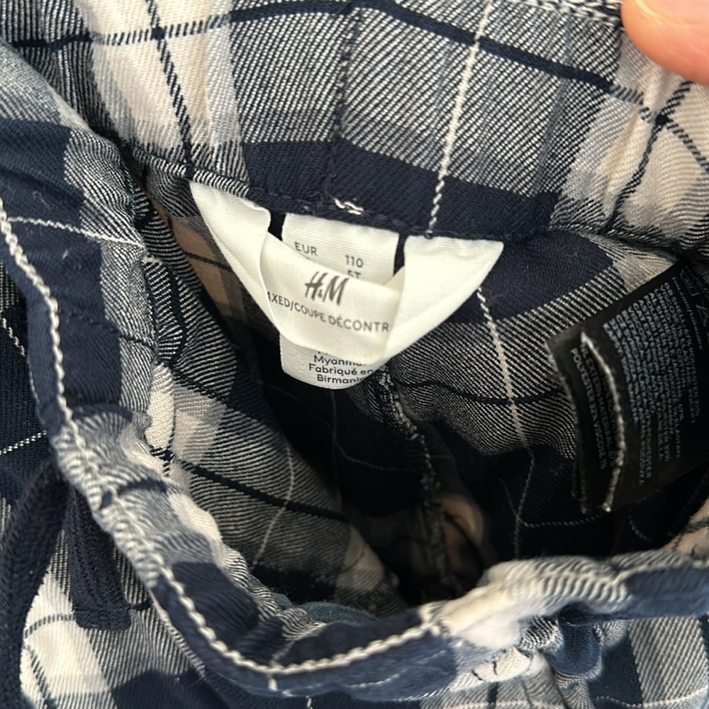 3/$15 H&M Plaid Pull-On Pants Size 5T Blue Gray Checkered Casual Kids Pants - Picture 4 of 5